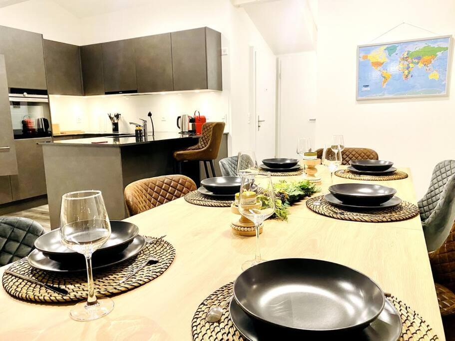 Unique Penthouse With Gallery And Mountain View Kandersteg Bagian luar foto