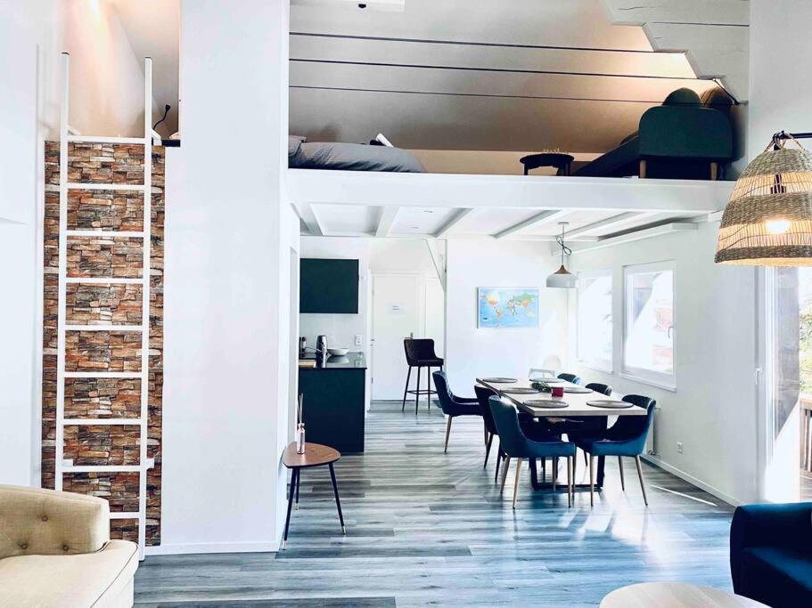 Unique Penthouse With Gallery And Mountain View Kandersteg Bagian luar foto