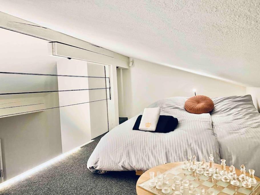 Unique Penthouse With Gallery And Mountain View Kandersteg Bagian luar foto